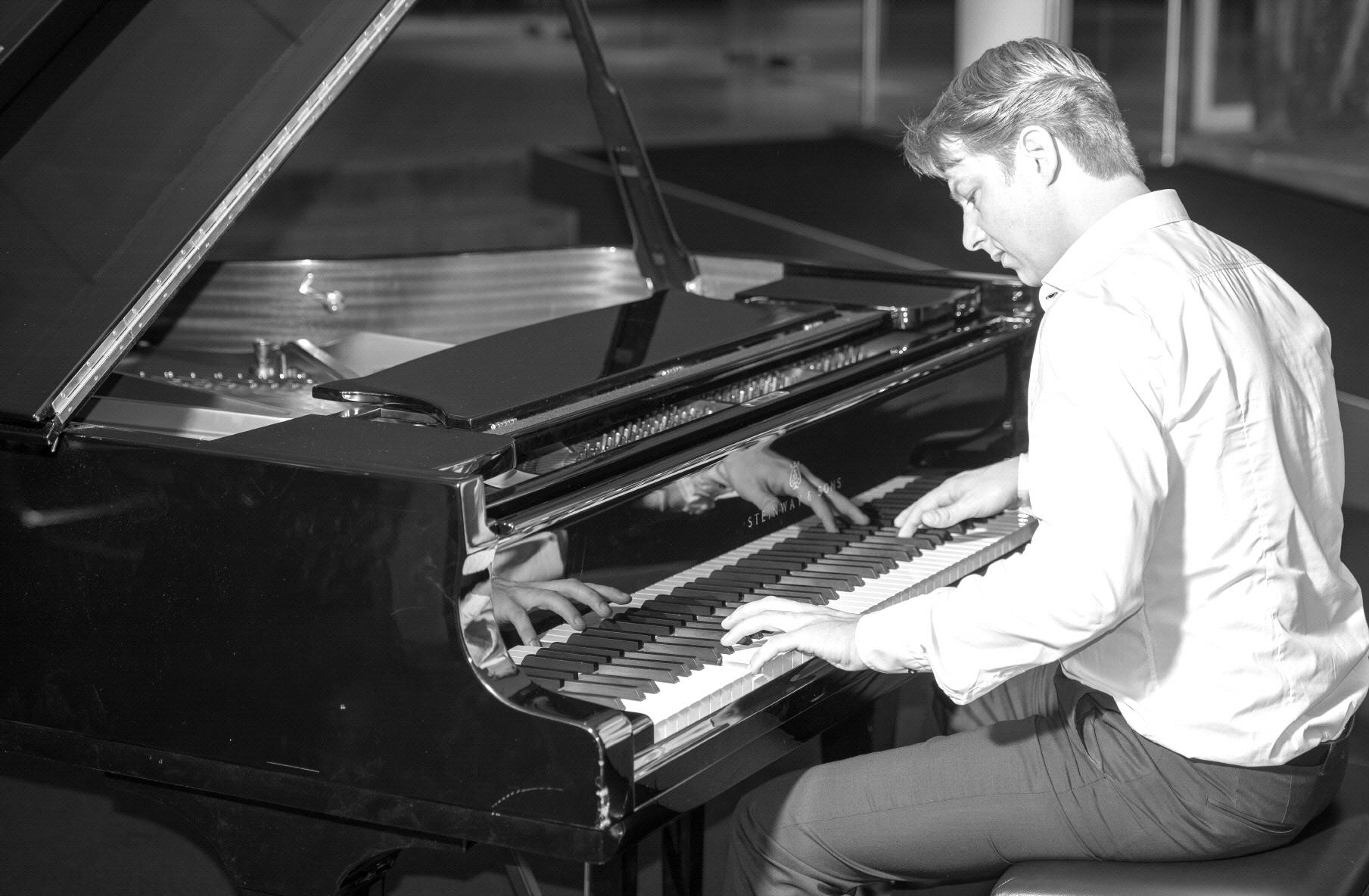 Klavierspieler Dortmund 2019