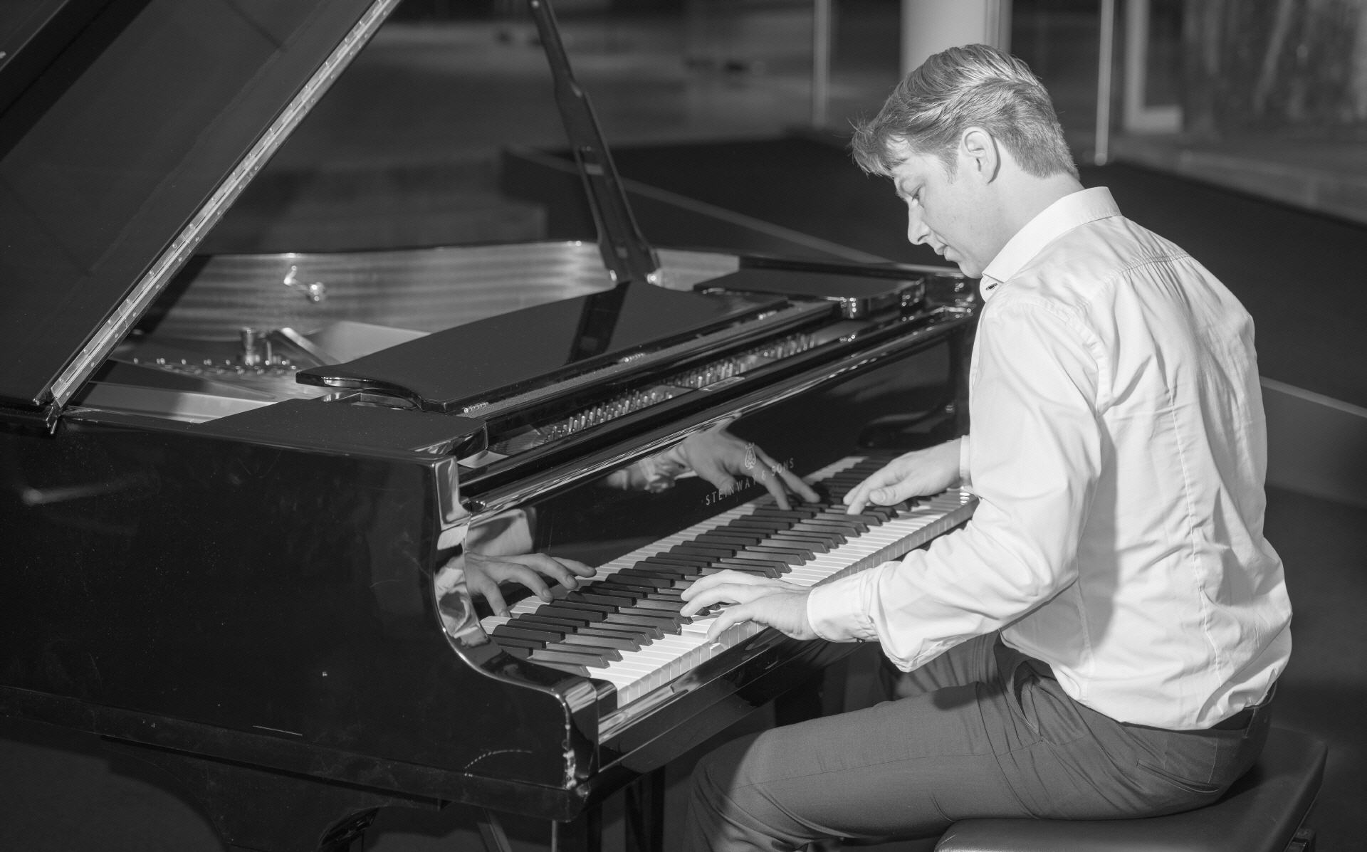 Pianist Duelmen: Klavierspieler für Ihre Hochzeit